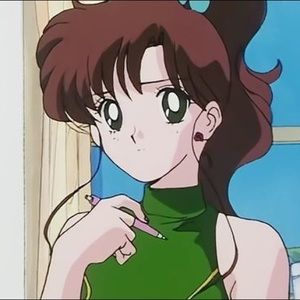 Meet your Posher, Caroline